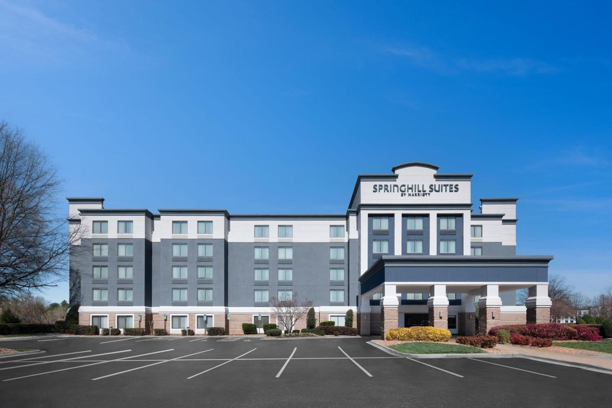 Springhill Suites By Marriott Charlotte / Concord Mills Speedway Esterno foto