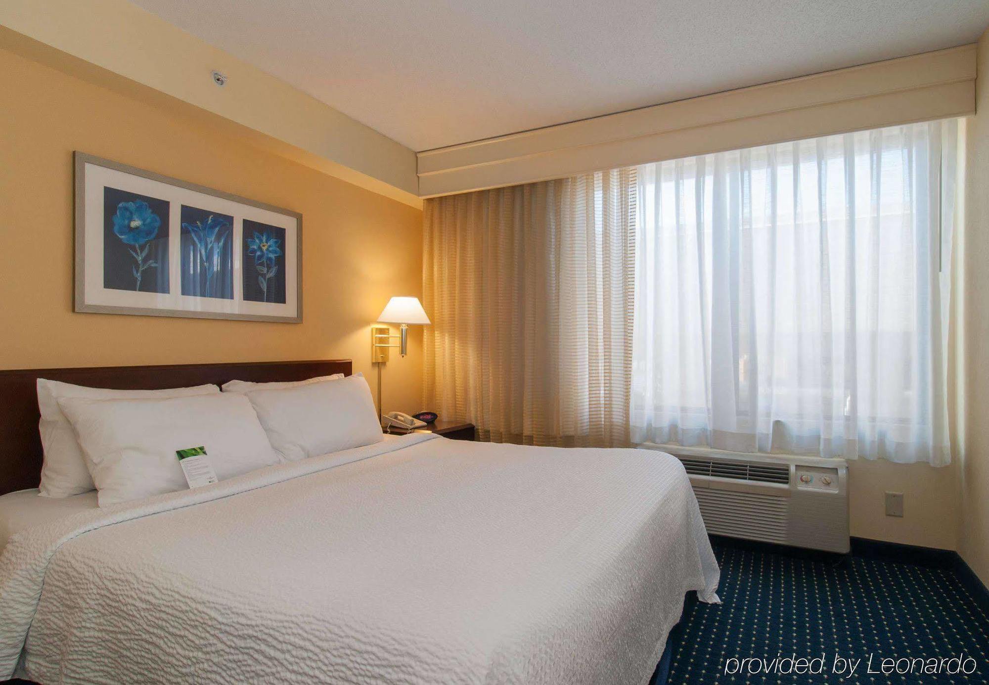 Springhill Suites By Marriott Charlotte / Concord Mills Speedway Esterno foto